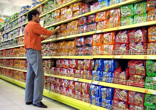 方便食品進(jìn)入熱銷(xiāo)時(shí)期，供不應(yīng)求狀況持續(xù)